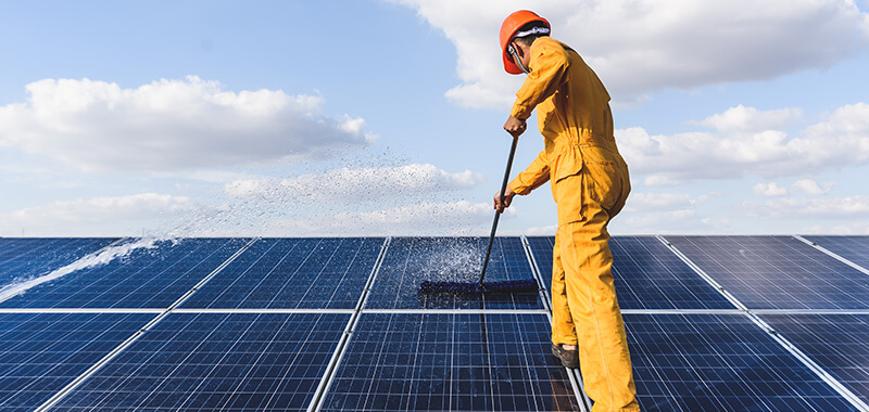 Gebäudereinigung - Photovoltaik