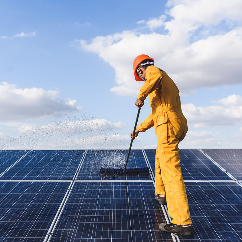 Gebäudereinigung - Photovoltaik